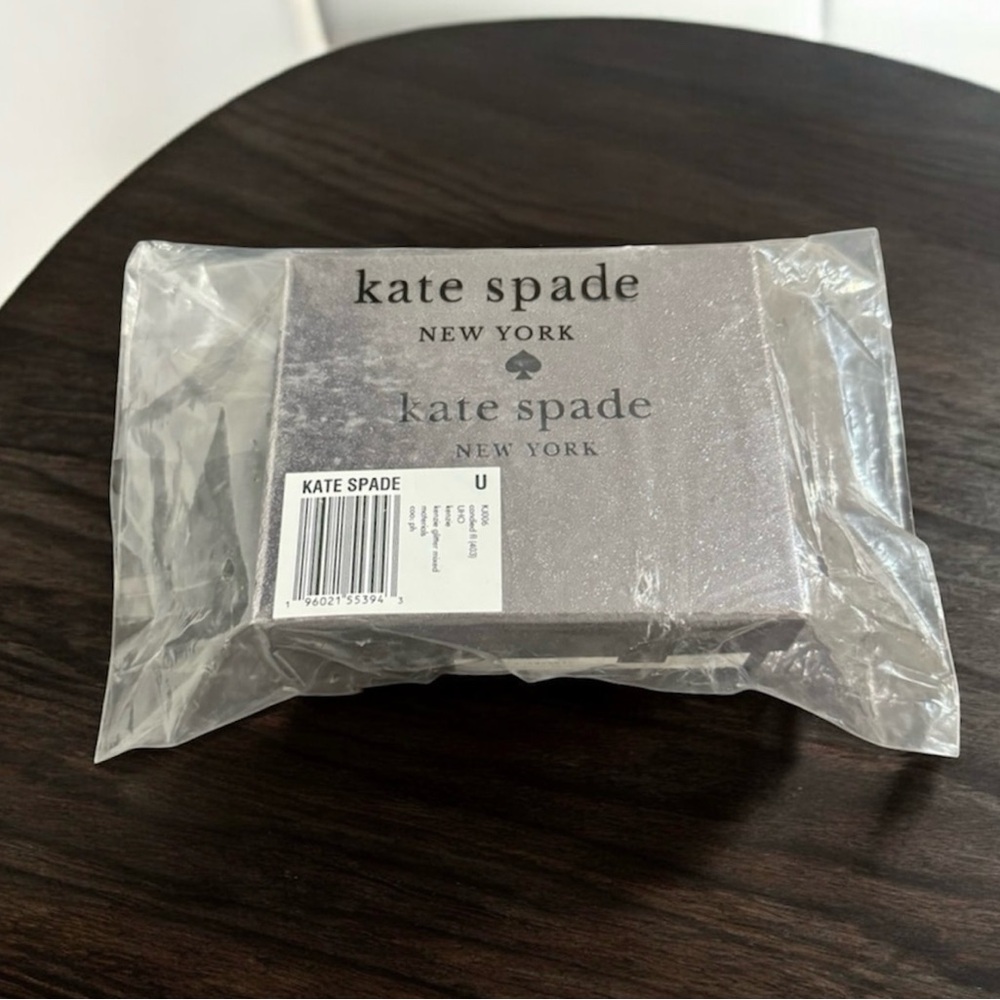 Kate Spade Green Glitter Card Holder - Picture 6 of 6